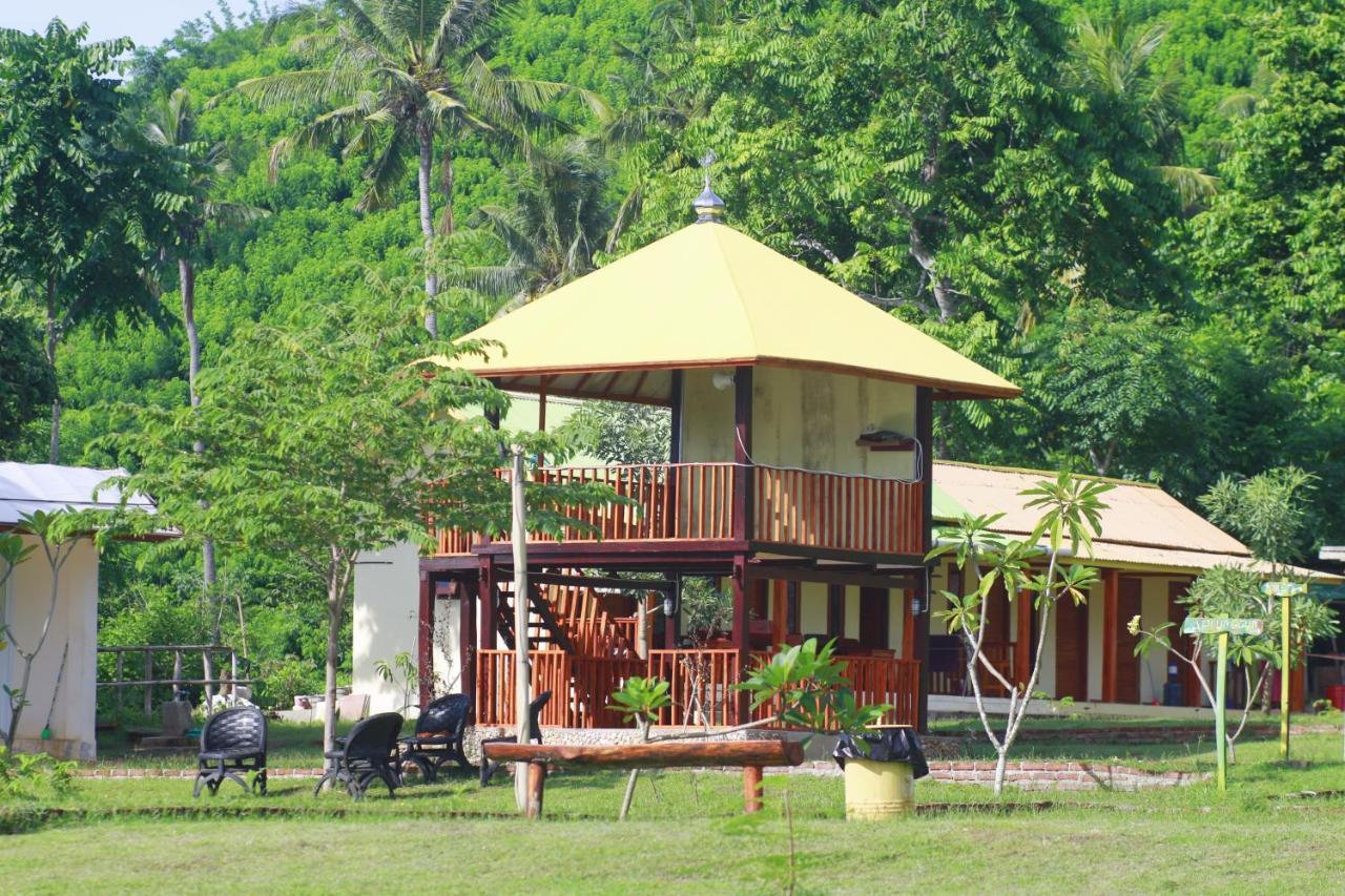 Beach Camp Lombok Sekotong Exterior foto